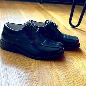 Easy Strider Toddler Boy Dress Shoes Only Worn Once✨